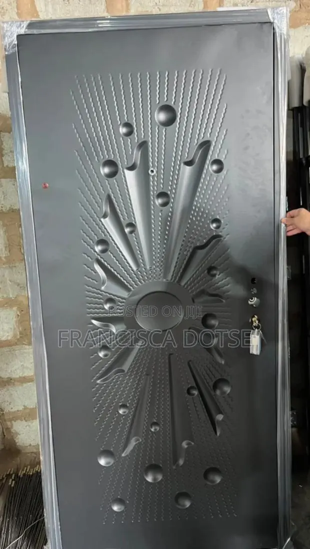 Affordable Paladin Single Security Door · Photo 1