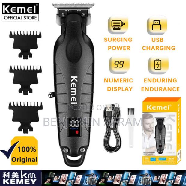 Rechargeable Metallic Hair Clippers · Photo 4