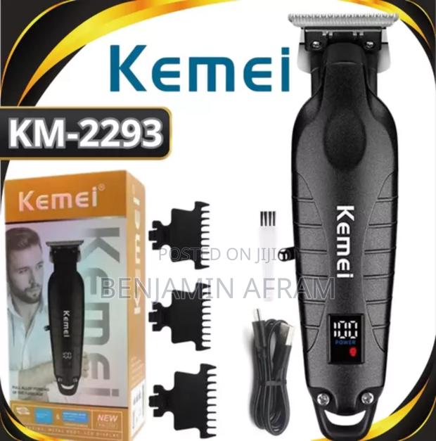 Rechargeable Metallic Hair Clippers · Photo 1