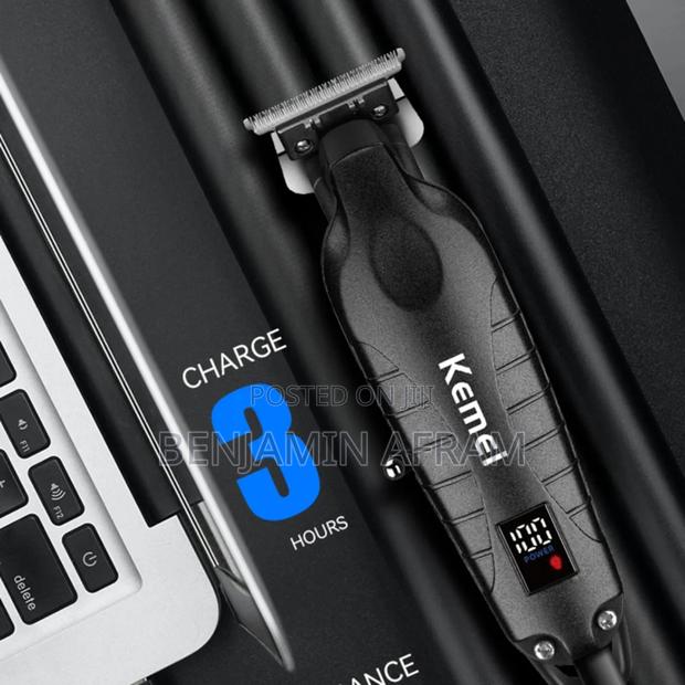 Rechargeable Cordless Metallic USB Hair Clipper · Photo 2