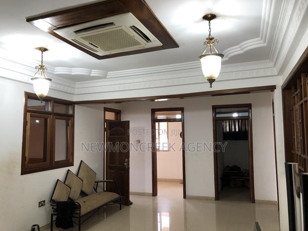 6bdrm Duplex in Spintex C18 for sale · Photo 6
