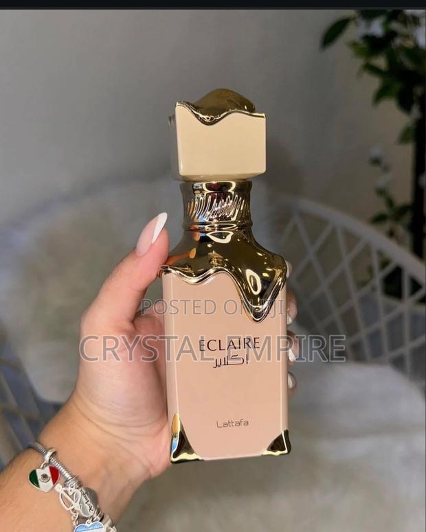 Eclaire Perfume by Lattafa · Photo 5