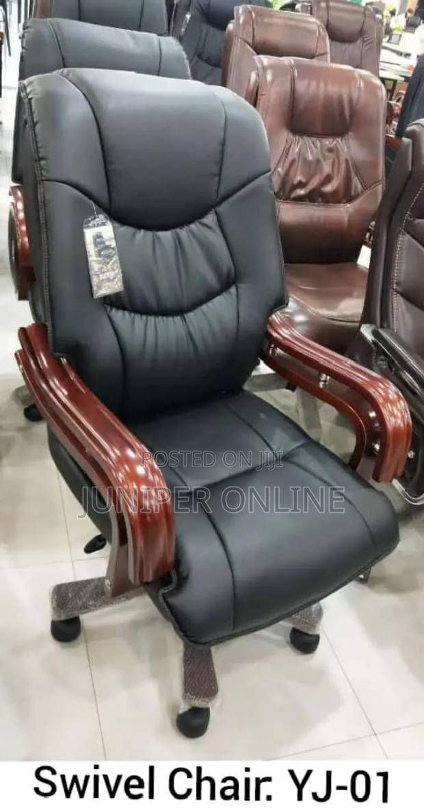 Swivel Chair Blackz Vart · Photo 1