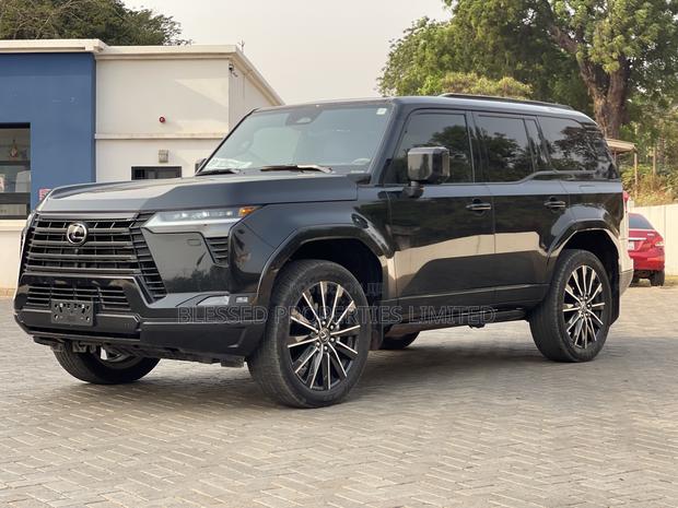 Lexus GX 2024 Black · Photo 5