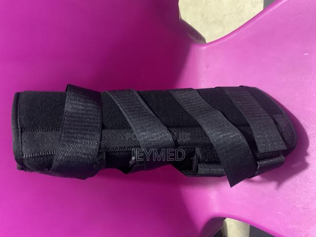 Elbow Splint/ Brace · Photo 3