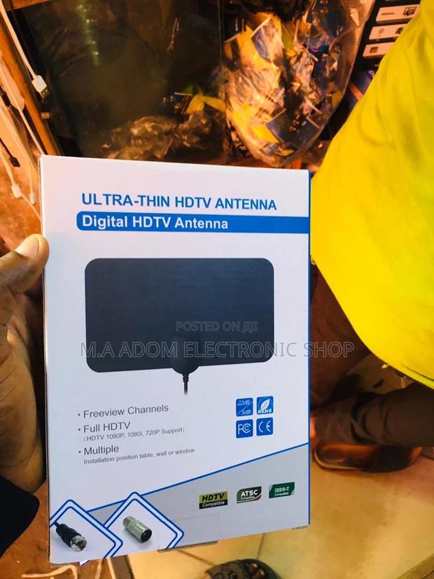 Cut the Cord Save: Powerful Indoor Antenna With Booster · Photo 1