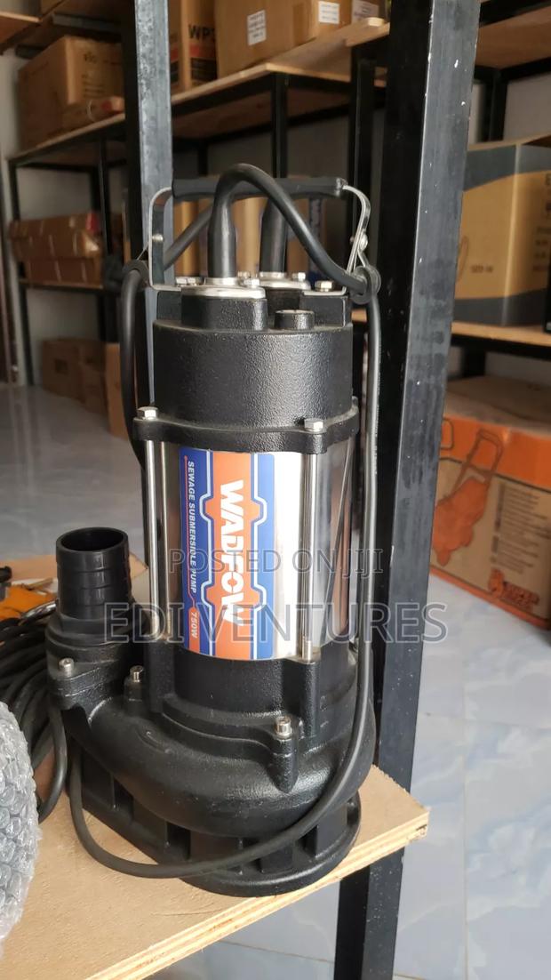 Wadfow Heavy Duty Submersible Sewage Pump · Photo 1