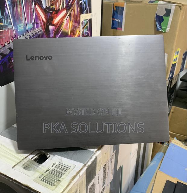 Laptop Lenovo 8GB AMD Ryzen 5 SSD 256GB · Photo 4
