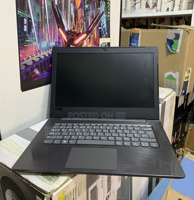 Laptop Lenovo 8GB AMD Ryzen 5 SSD 256GB · Photo 3
