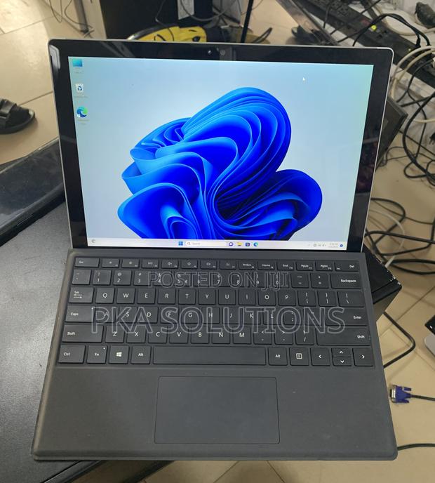 Laptop Microsoft Surface Pro 4 8GB Intel Core I5 SSD 256GB · Photo 2