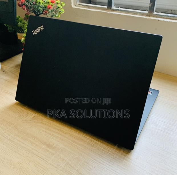 Laptop Lenovo Thinkpad T14s Gen 2 8GB AMD Ryzen 7 SSD 256GB · Photo 1