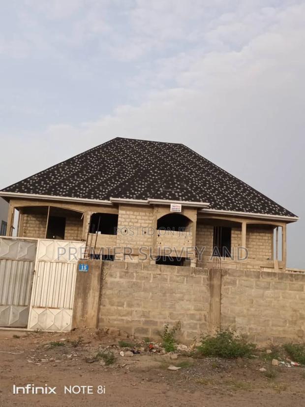 Building Construction Expert · Photo 2