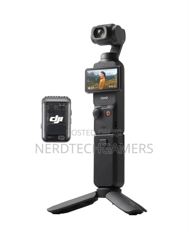 Dji Osmo Pocket 3 Creator Combo, Vlogging Camera · Photo 3
