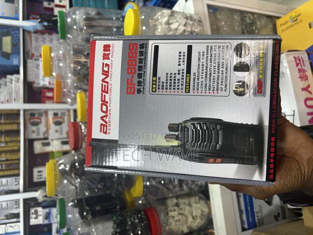 Baofeng Walkie Talkie · Photo 1