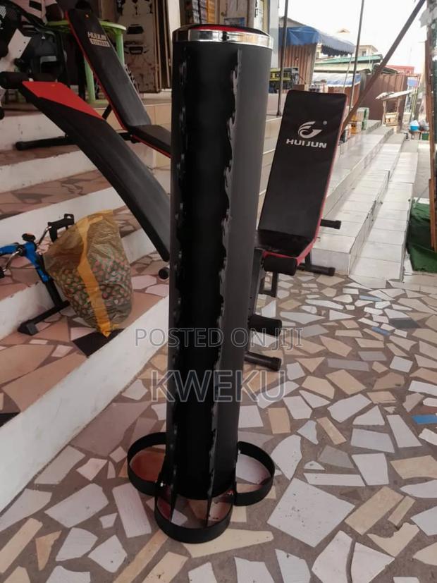 Dumbell Rack · Photo 2
