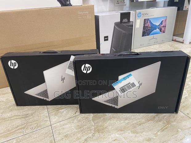 New Laptop HP Envy 14 8GB Intel Core i5 SSD 512GB · Photo 1
