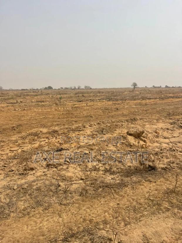 Suitable Full Plot // Free Discount at Prampram Beach Road · Photo 2