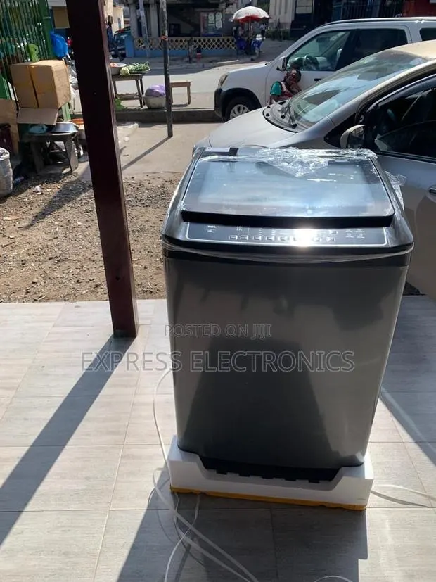 Brand New TCL 18kg Fully Auto Top Load Washing Machine One-Click Spin · Photo 1