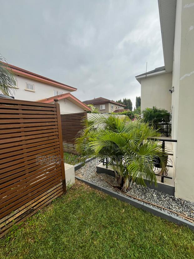 6bdrm House in Cantonment, Cantonments for sale · Photo 7