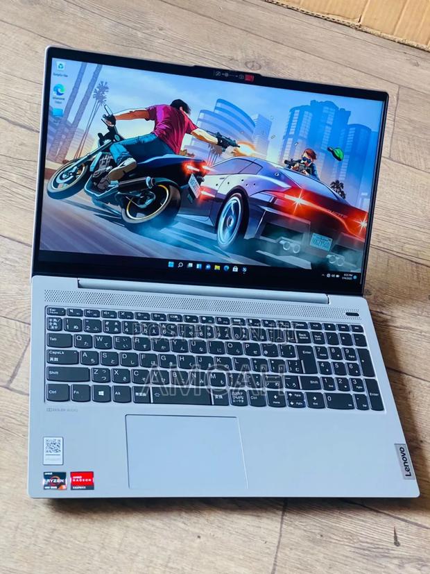 Laptop Lenovo IdeaPad 500S 8GB AMD Ryzen 5 SSD 256GB · Photo 1