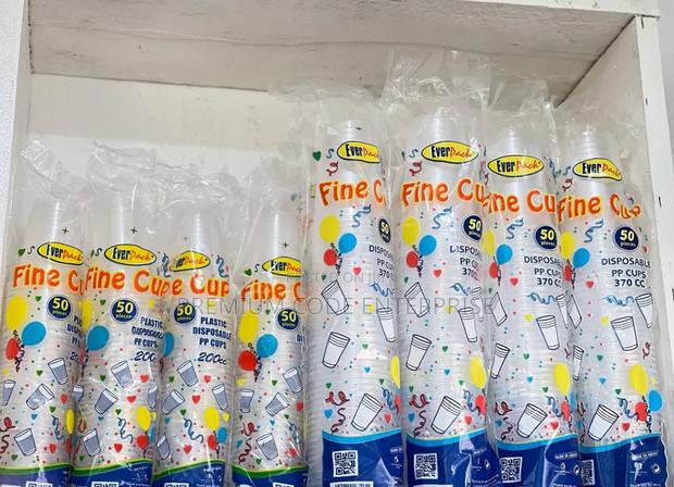 Disposable Plastic Cup 370cc Or 370 Ml-1500pcs/Carton · Photo 1