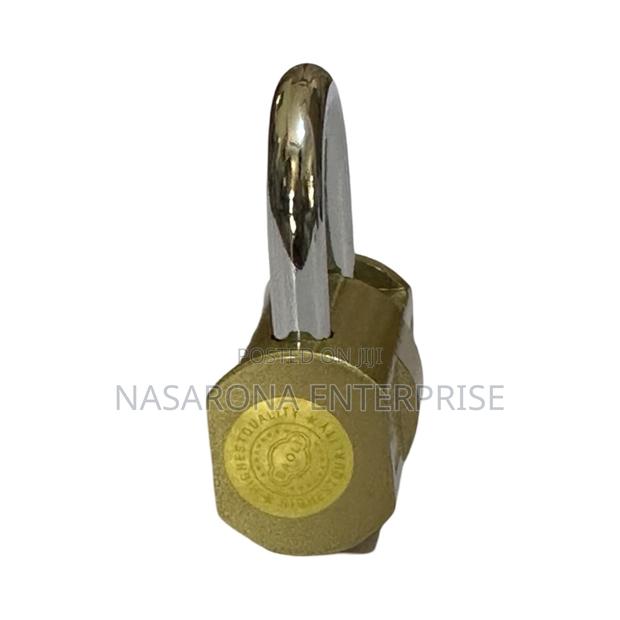 Baoli 6 Hammar Padlock (40mm) (6 Pieces) · Photo 2