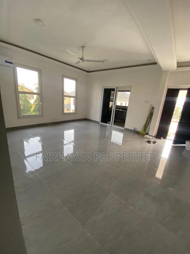 2bdrm Apartment in East Airport for rent · Photo 2