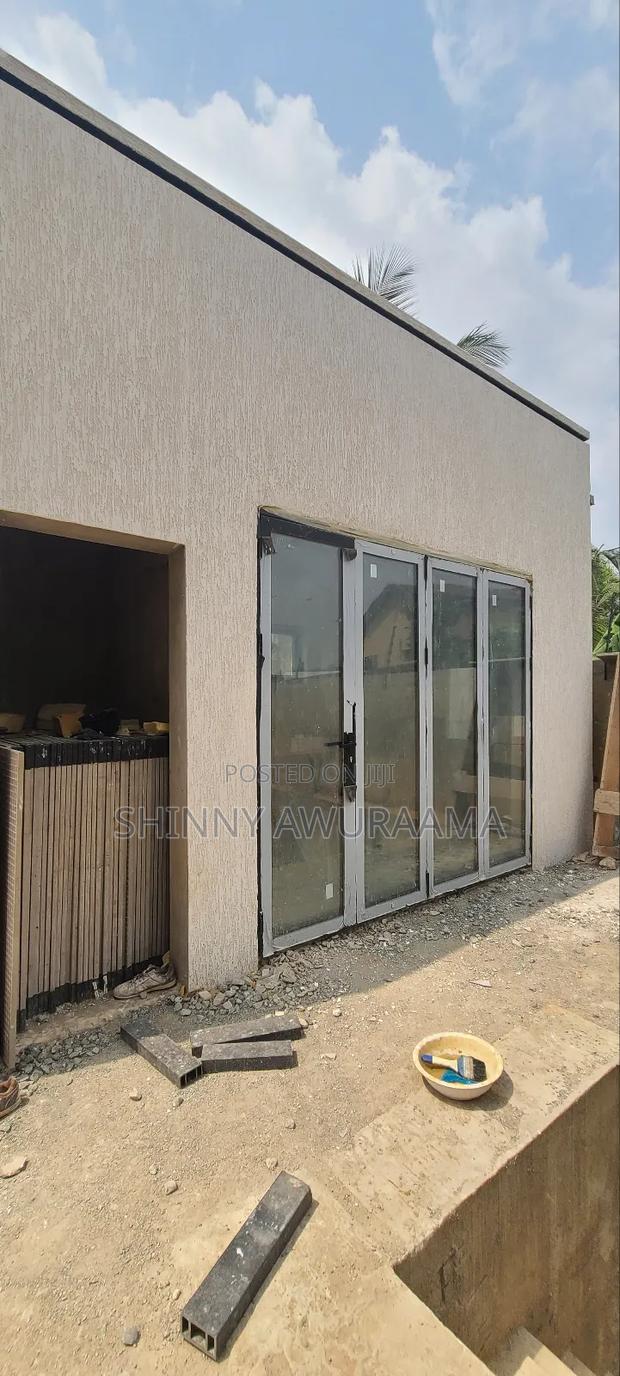 11bdrm Apartment in East Legon for sale · Photo 4