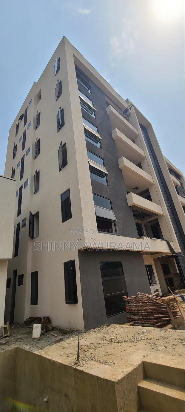 11bdrm Apartment in East Legon for sale · Photo 2