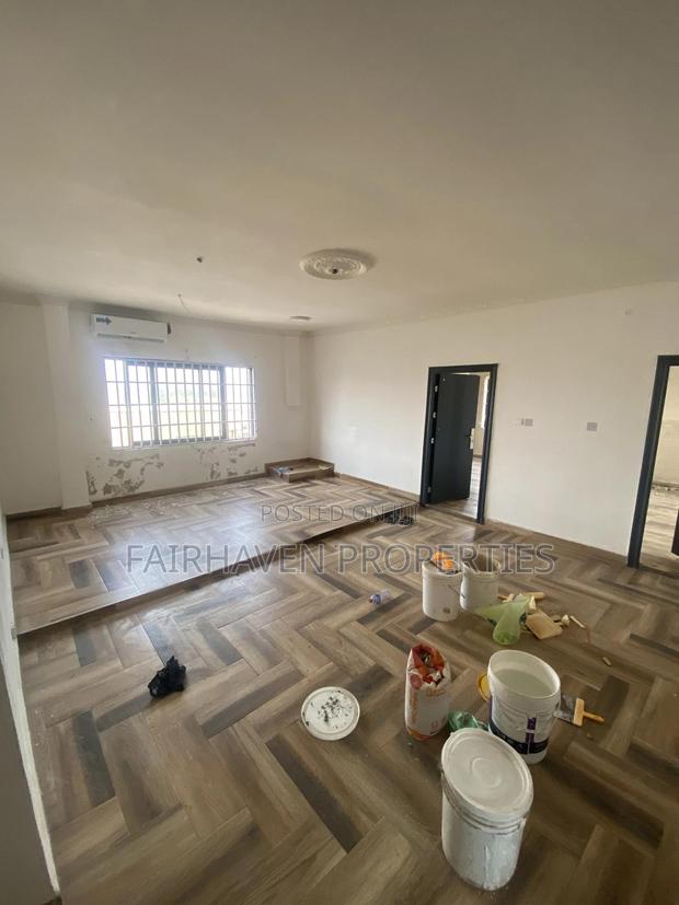 2bdrm Apartment in Bushroad, Teshie for rent · Photo 2