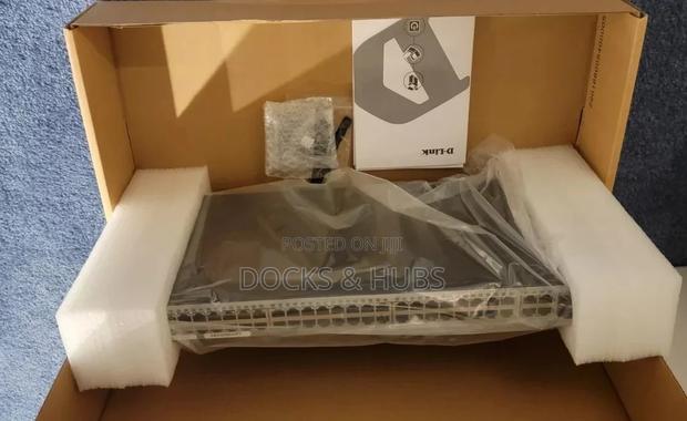 D-Link 52-Port Smart Managed Switch | 48 Gbe + 4 SFP Ports · Photo 3