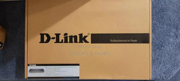 D-Link 52-Port Smart Managed Switch | 48 Gbe + 4 SFP Ports · Photo 4
