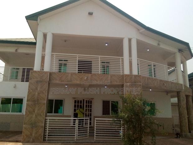 6bdrm Mansion in Gh Home, Accra Metropolitan for sale · Photo 1