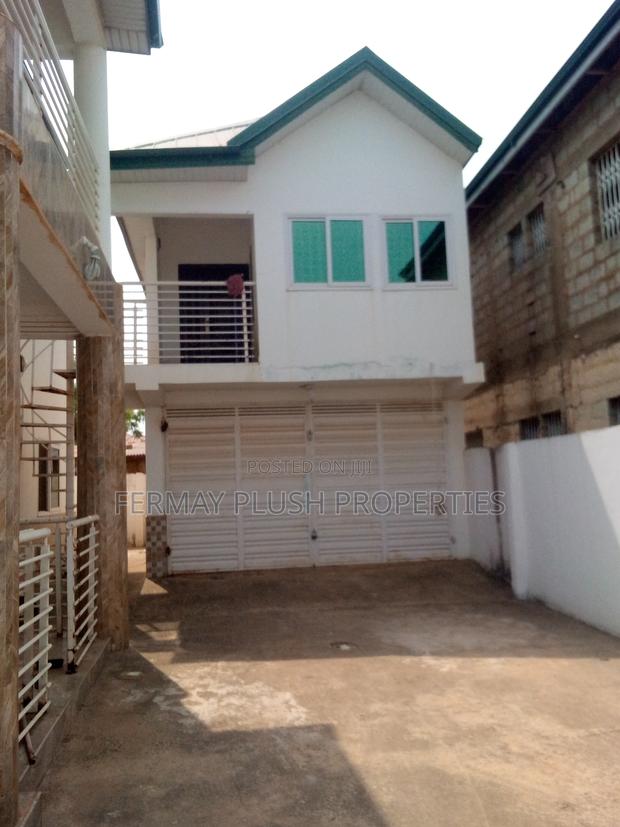 6bdrm Mansion in Gh Home, Accra Metropolitan for sale · Photo 8
