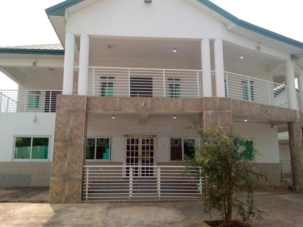 6bdrm Mansion in Gh Home, Accra Metropolitan for sale · Photo 1