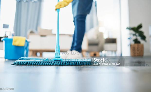 Long Lasting Home and Office Cleaning Service · Photo 3
