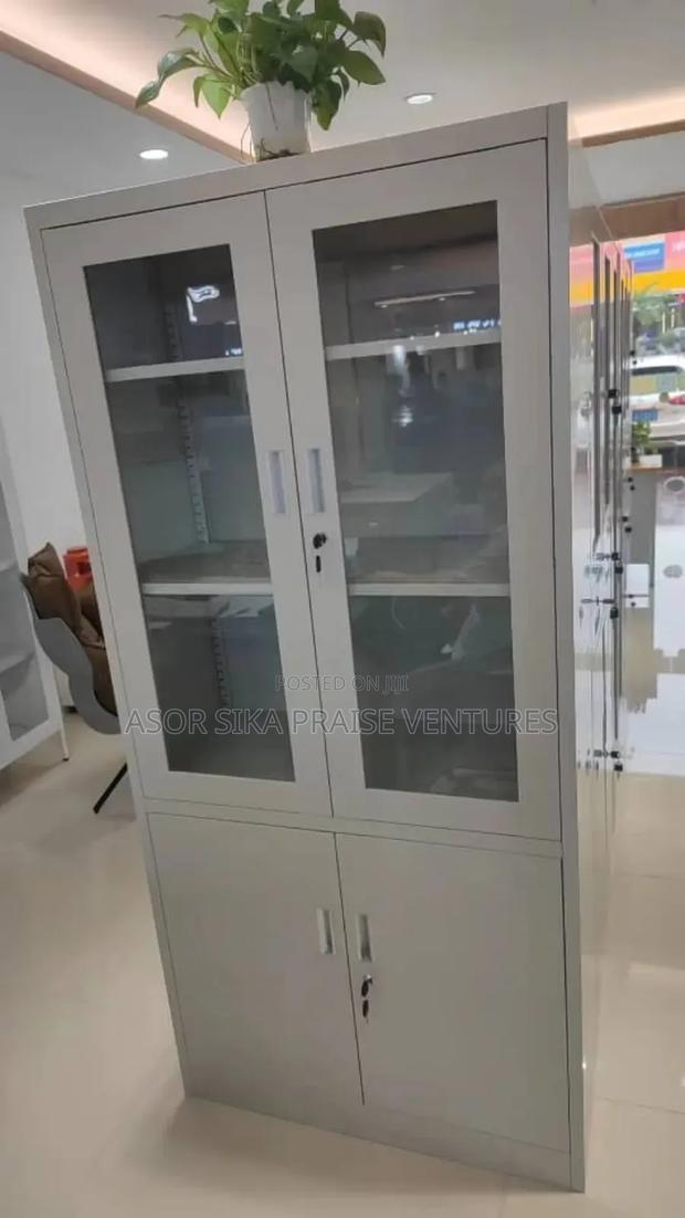 Office Cabinet Half Glass · Photo 1