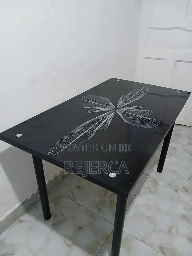 Brand New Dinning Table · Photo 1