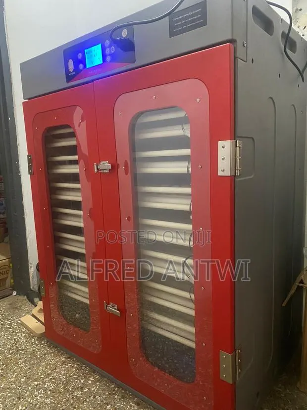 Incubator For Hatching Eggs · Photo 1