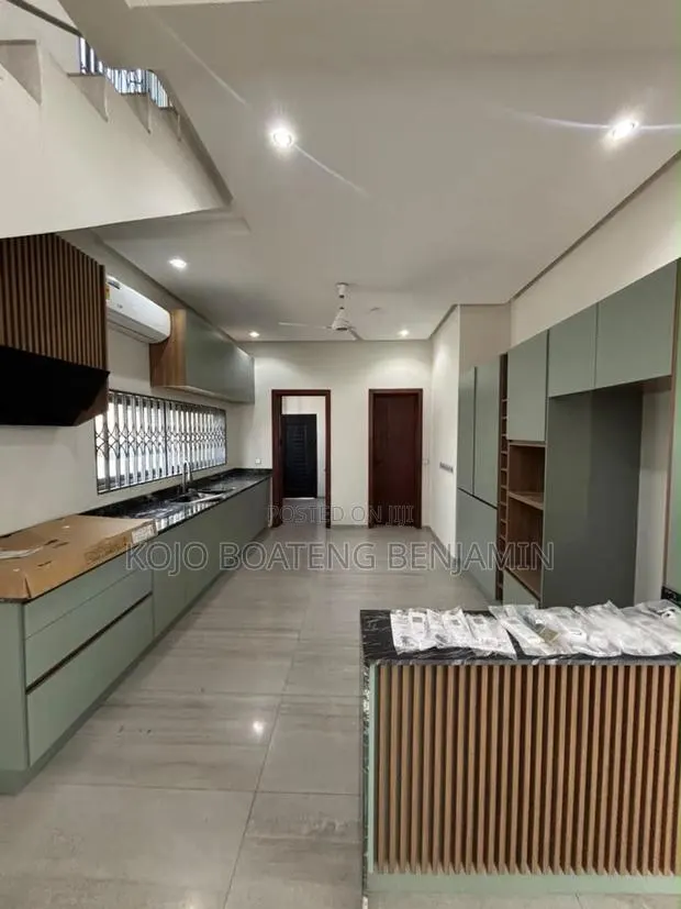 4bdrm House in Okponglo for rent · Photo 2