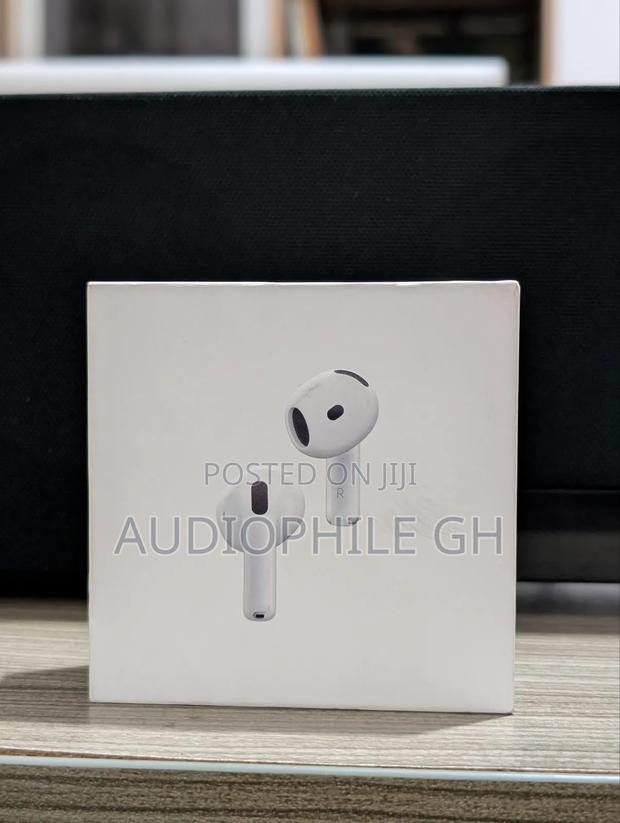 Apple Airpods 4 With Active Noise Cancelling · Photo 1