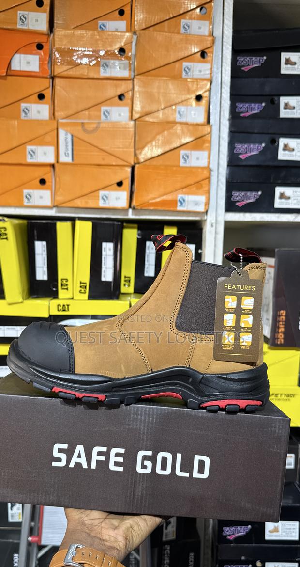 Safetoe Anti Slip Boot · Photo 2