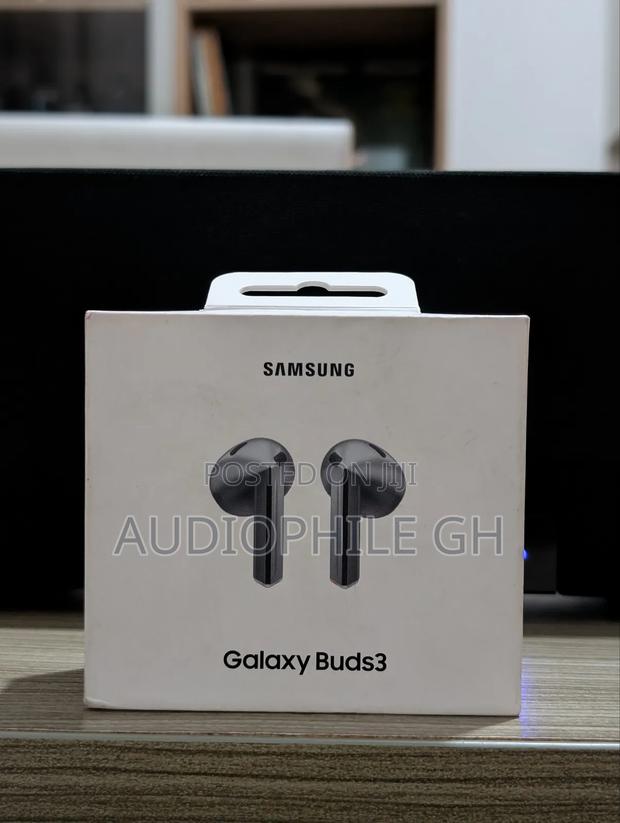 Samsung Galaxy Buds 3 · Photo 1