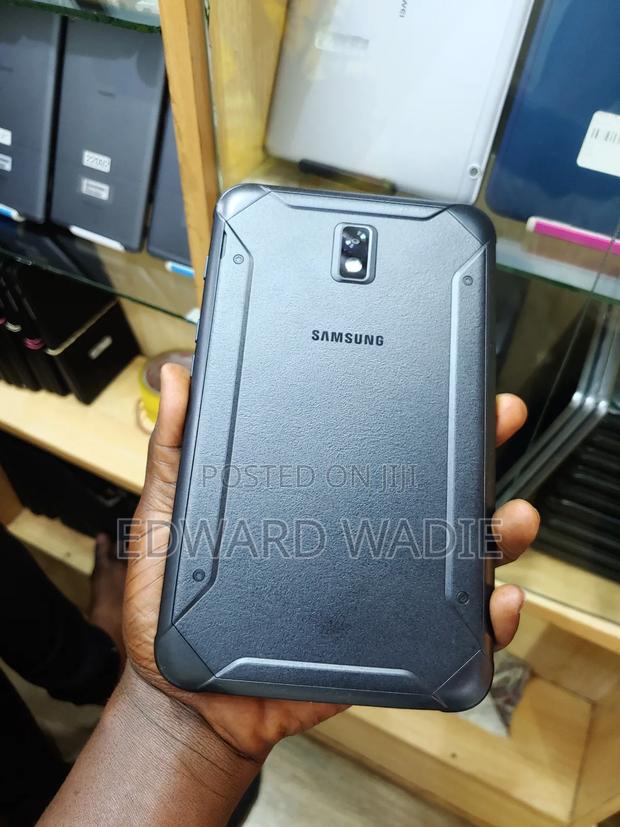 Samsung Galaxy Tab Active 2 16 GB Black · Photo 3