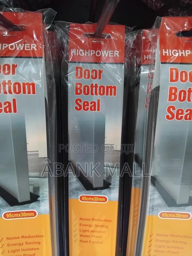 Door Bottom Seal · Photo 3