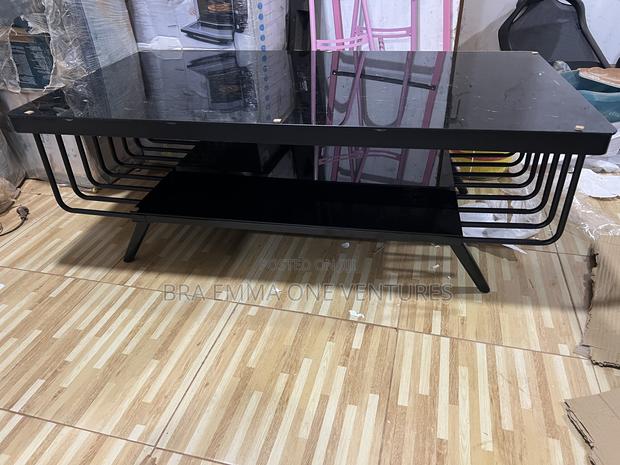 Brand New Center Table · Photo 1