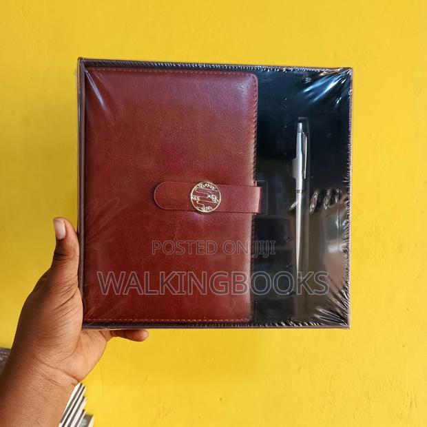 Executive Gift Diary · Photo 1