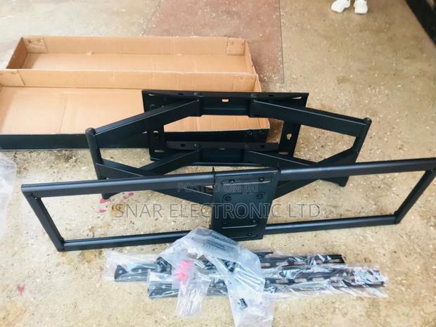 Motion Cantilever Tv Mount 50-120 Inches · Photo 1
