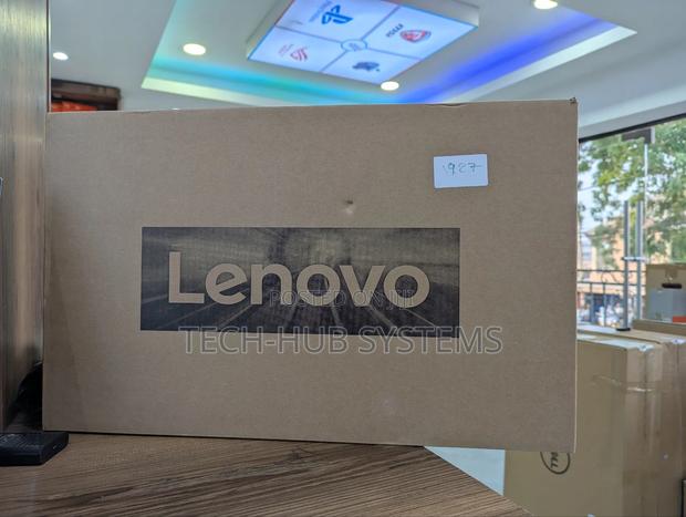 New Laptop Lenovo IdeaPad 1 4GB Intel Celeron SSD 128GB · Photo 1