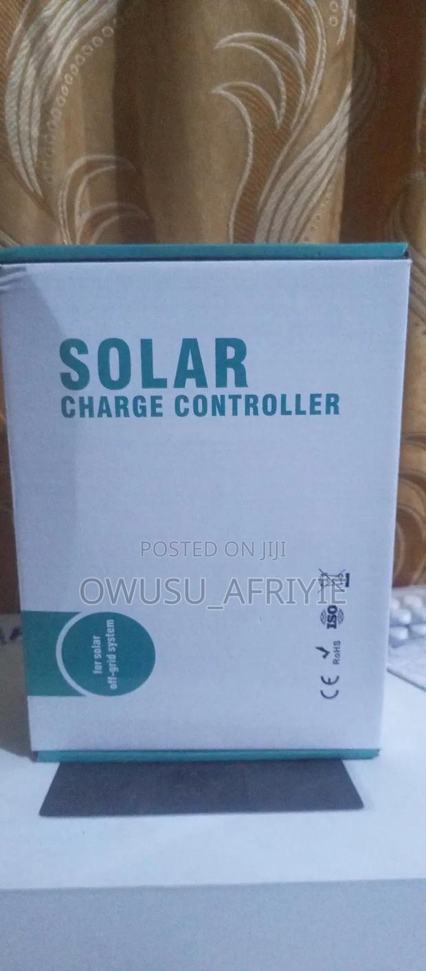 12/24/48v 100a Solar Charge Controller · Photo 3